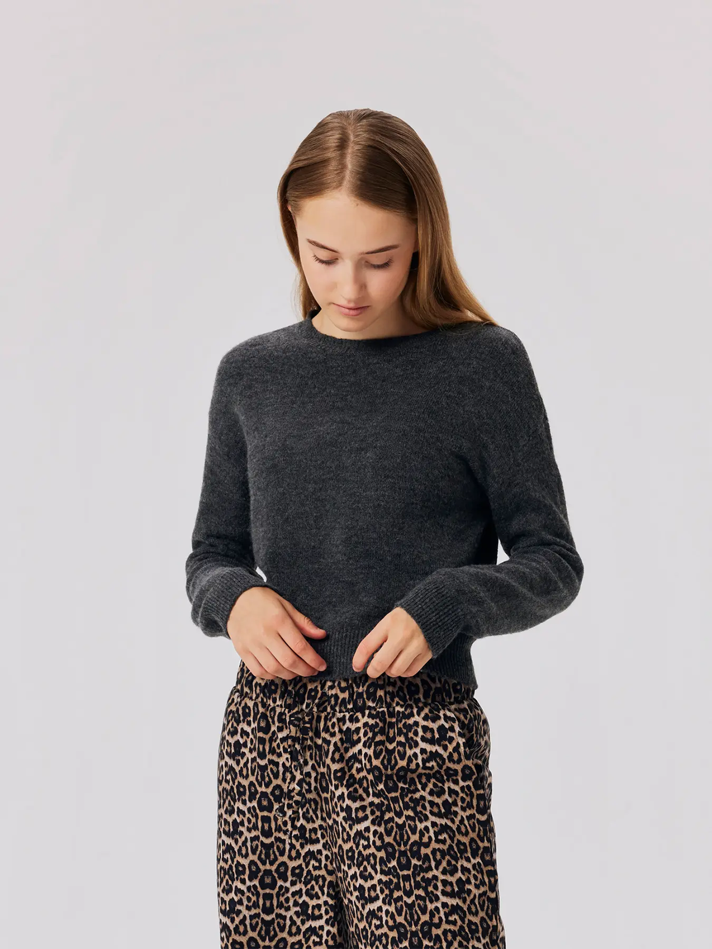 LMTD Lodet Long Sleeve Short Knit Raven