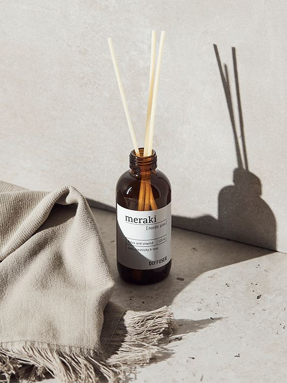 Meraki Duftfrisker med 7 pinner Nordic Pine 120 ml Brun