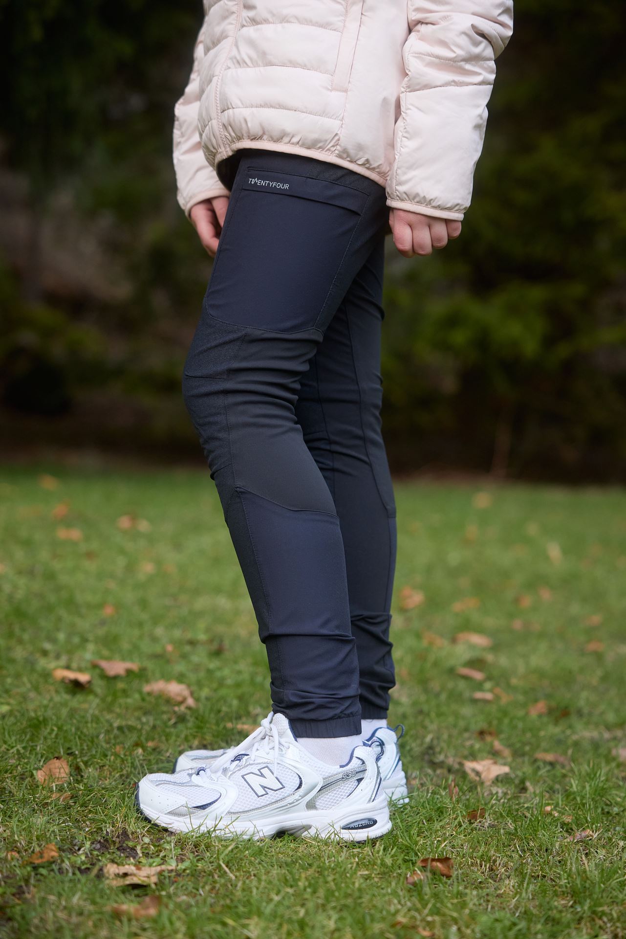 Twentyfour Mode Shape Bukse Sort