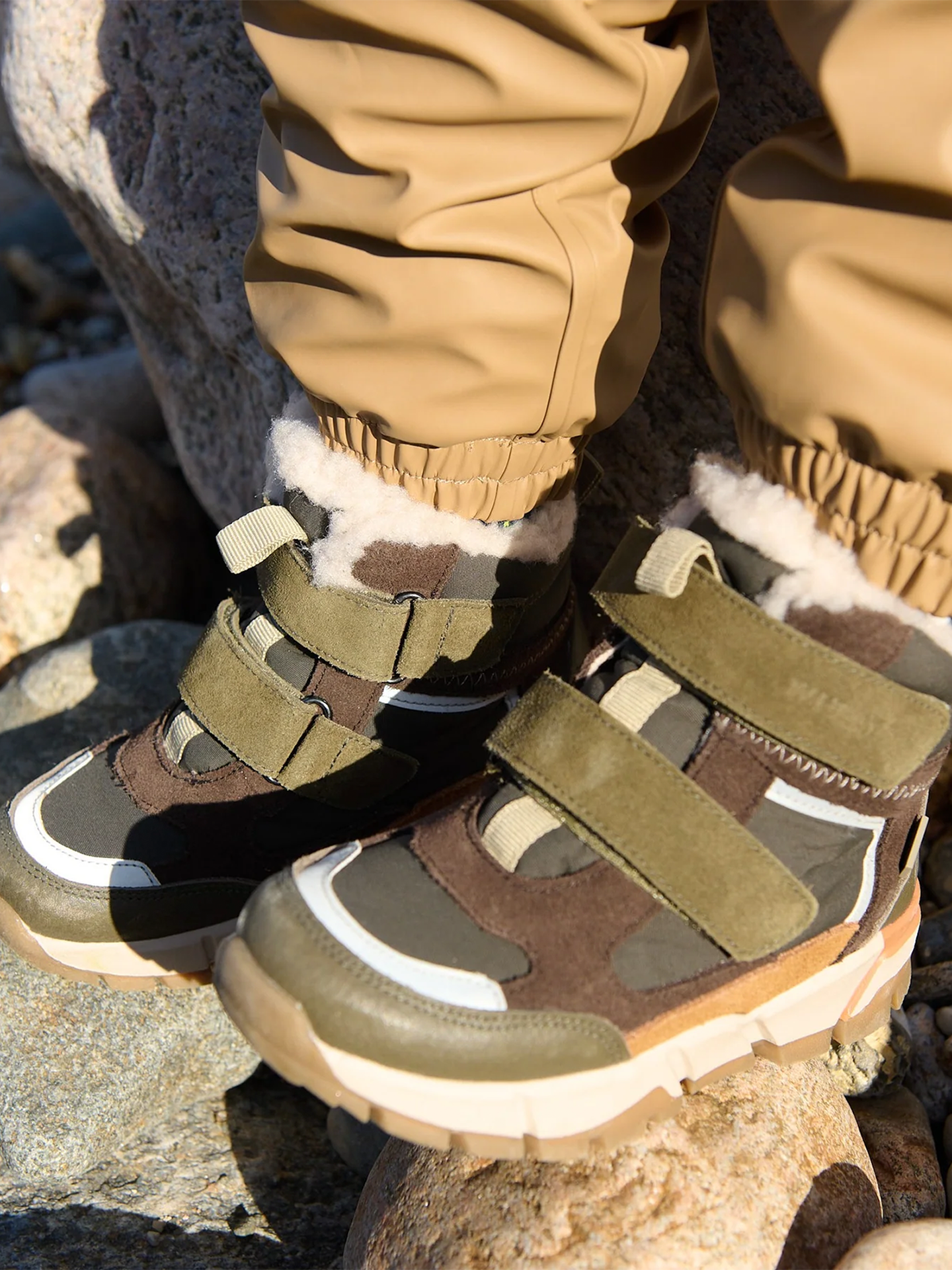 Wheat Bootie Lucka Tex Dry Pine